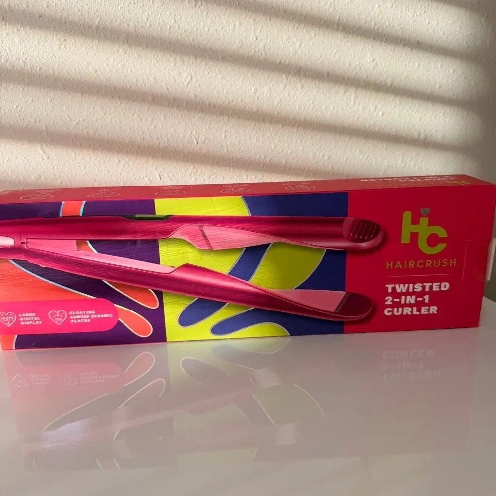 Twisted 2-in-1 Pink Hair Curler